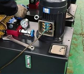 國(guó)立液壓，重注安全生產(chǎn)意識(shí)，用心生產(chǎn)每一臺(tái)液壓站