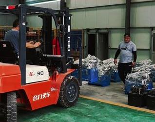 國立液壓站發(fā)車，有需要液壓站，歡迎咨詢，價格優(yōu)惠！