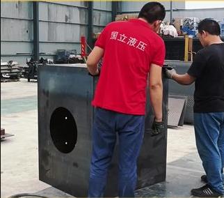 國(guó)立液壓，為機(jī)械企業(yè)提供動(dòng)力。